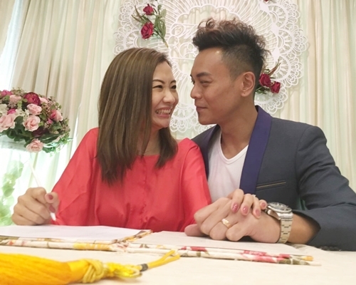 李天翔成為人夫。