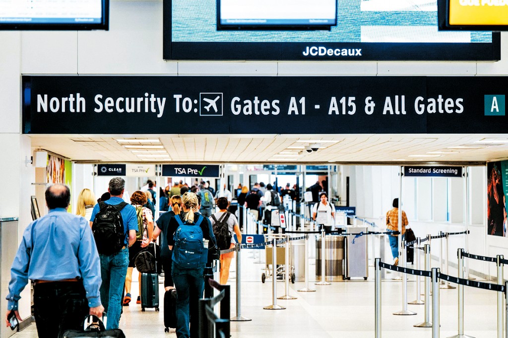 德州喬治布殊洲際機場的客運大樓。