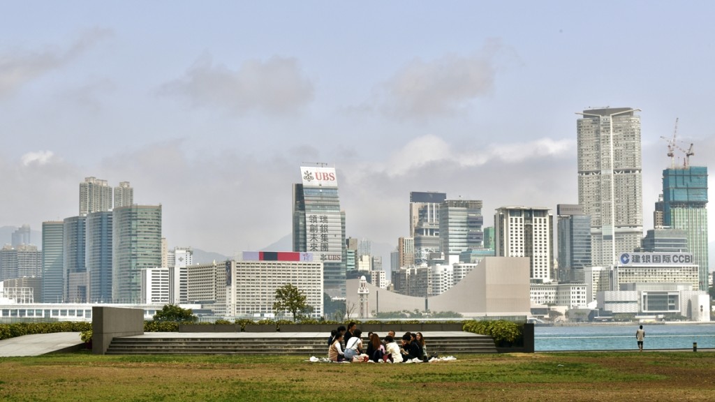 天文台預料今日最高氣溫約21度。資料圖片