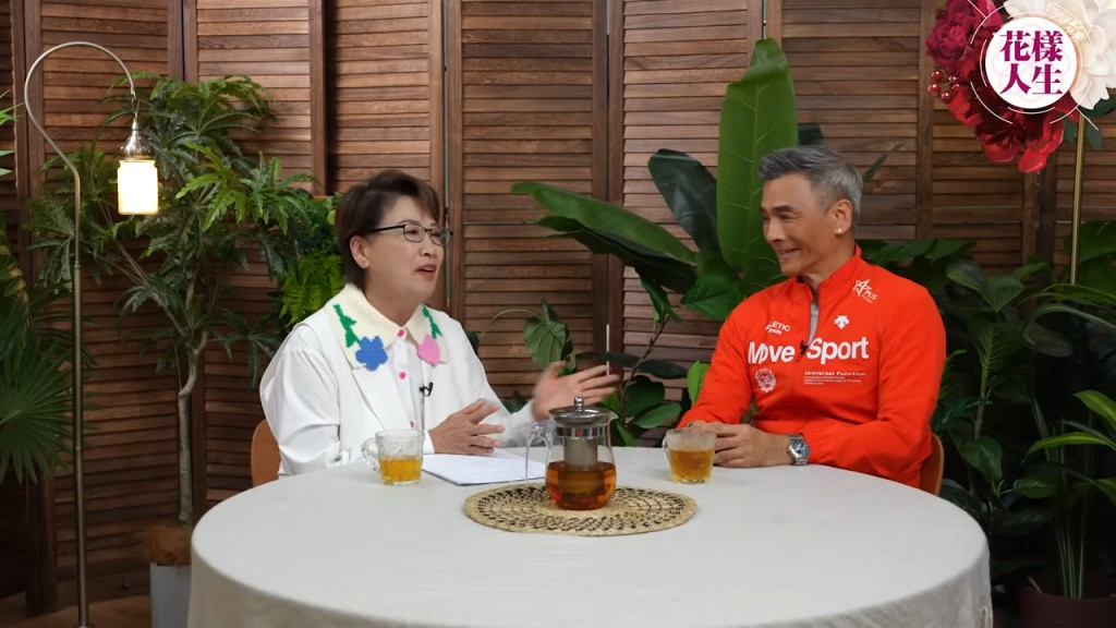 林偉現身鍾慧冰的YouTube頻道《冰姐的花樣人生》接受訪問。 林偉現身鍾慧冰的YouTube頻道《冰姐的花樣人生》接受訪問。