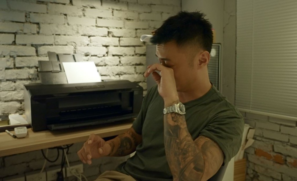 余文樂談起當日不能見姨媽最後一面,即忍不住落淚。