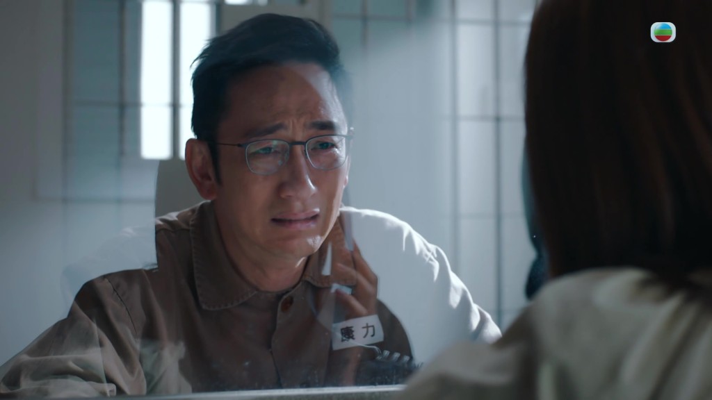 吳啟華勁入戲。 吳啟華勁入戲。