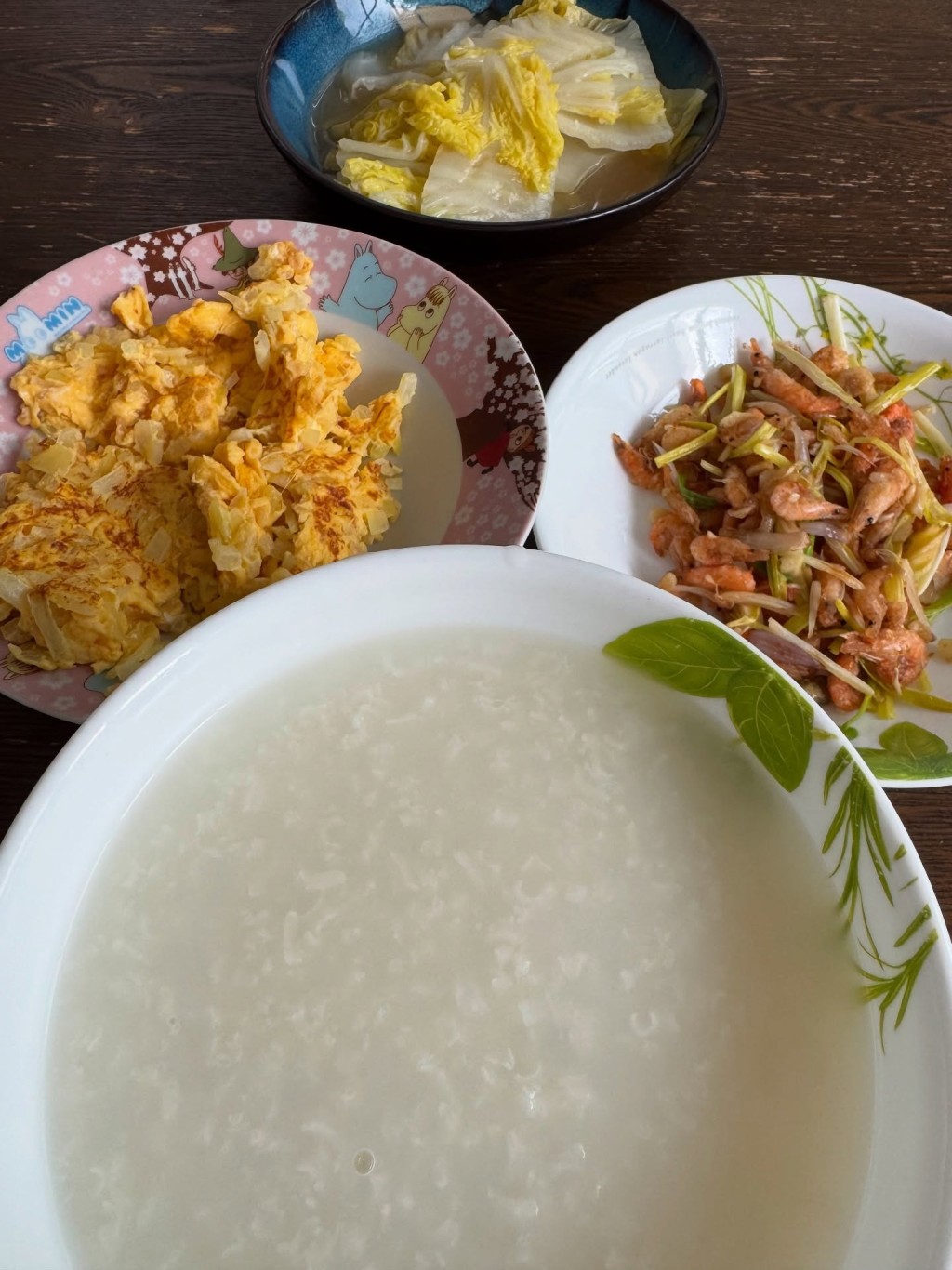 楊卓娜自稱要食病人餐。 楊卓娜自稱要食病人餐。