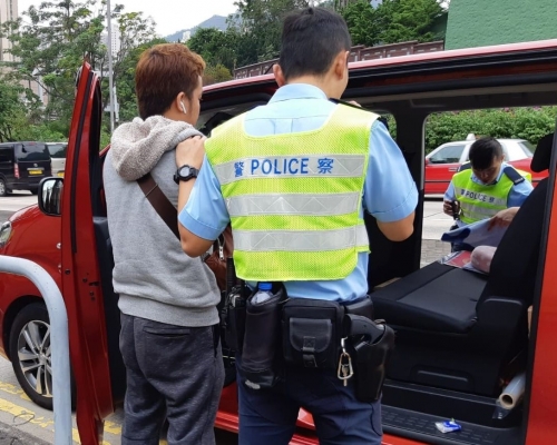 32岁姓许男司机涉嫌超速驾驶及危险驾驶被捕。警方图片