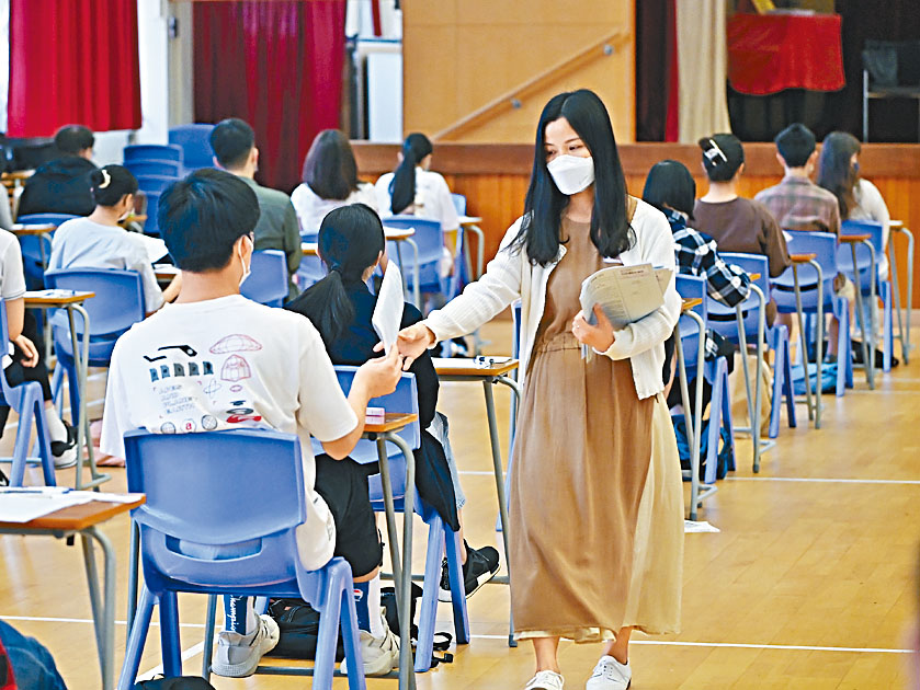 考評局表示,收到四十名考生申請覆核答卷評分,程序仍在進行。