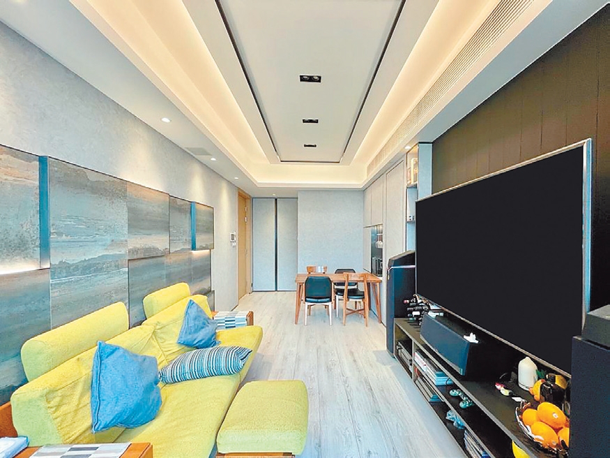 厅堂开则修长，装潢亮丽。