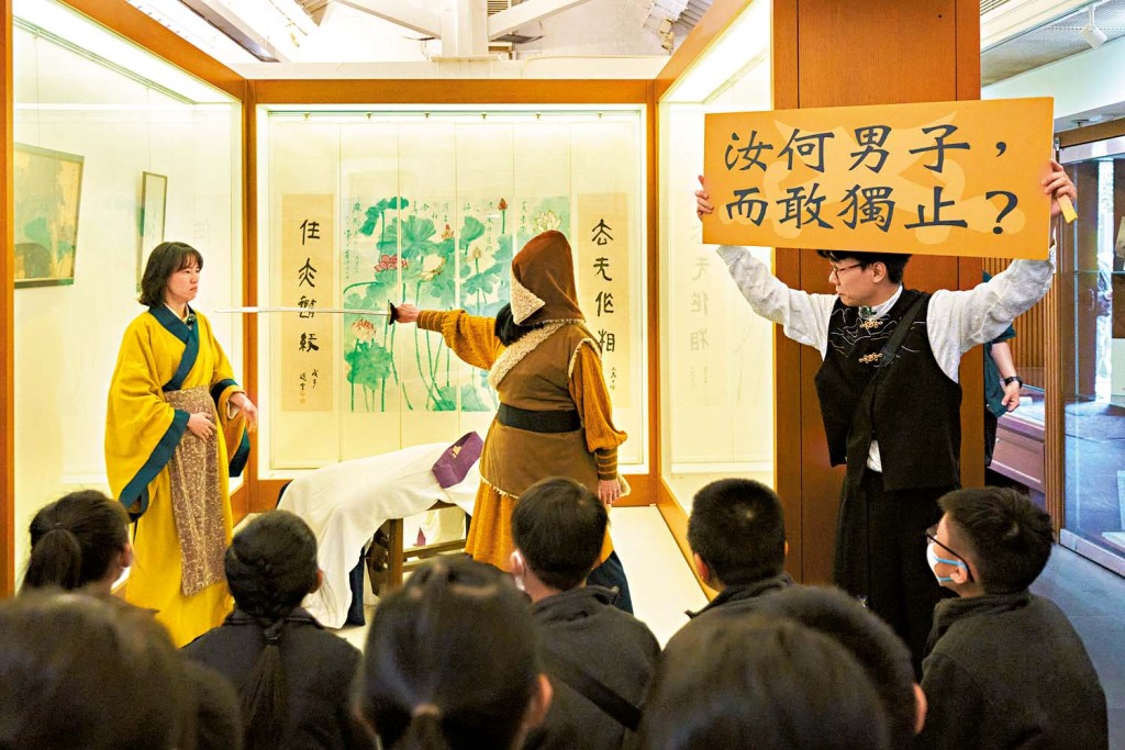 「遊歷文言在饒館」在古樸的歷史建築舉行，令觀眾更投入其中。