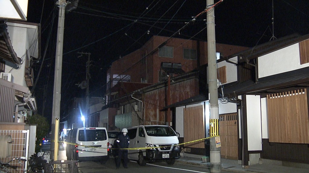 京都一名8旬老翁被殺,警方到場調查。網上圖片