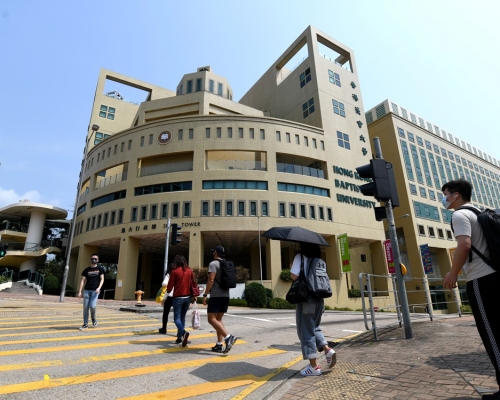 路透社报道指浸大的国安教育课有不明人士拍摄。资料图片