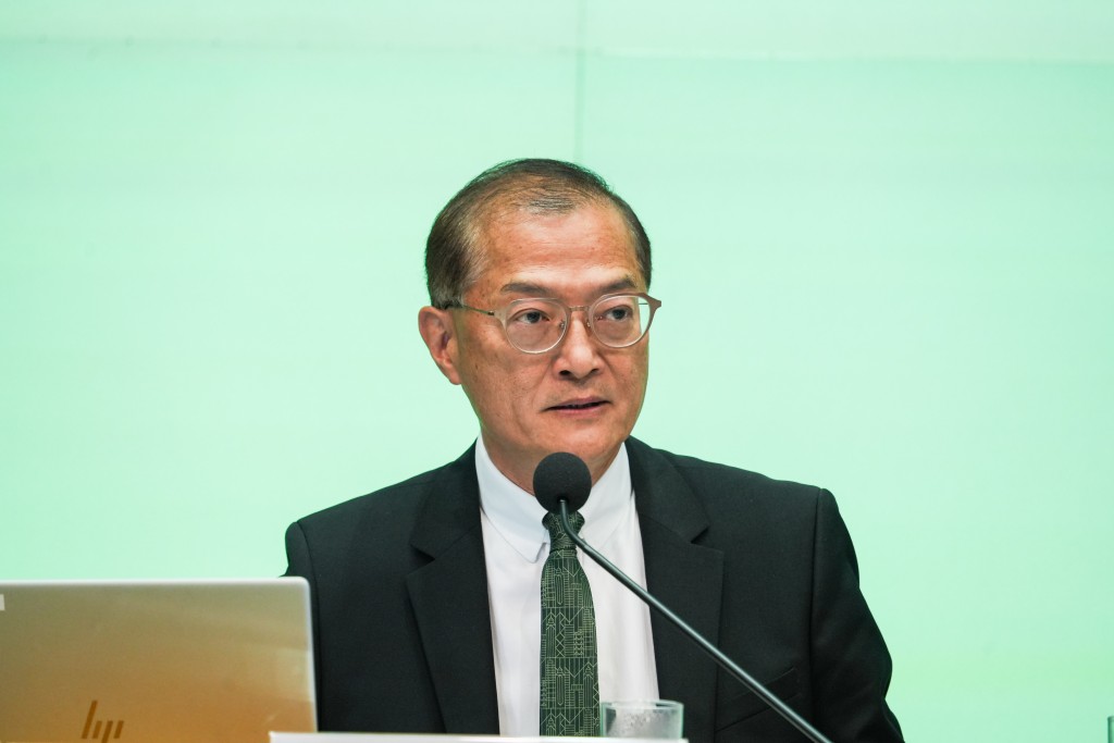 盧寵茂表示,修例後要求院方作解釋,讓市民明白為何收費不一。資料圖片 盧寵茂表示,修例後要求院方作解釋,讓市民明白為何收費不一。資料圖片