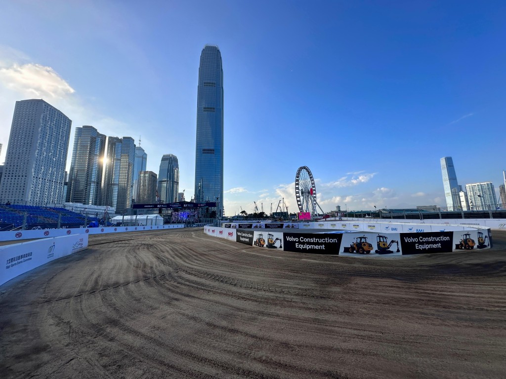 在中环海滨举行的世界场地越野车锦标赛中国香港站年终赛，今日（12日）进行第二日赛事，早上举行排位赛。资料图片