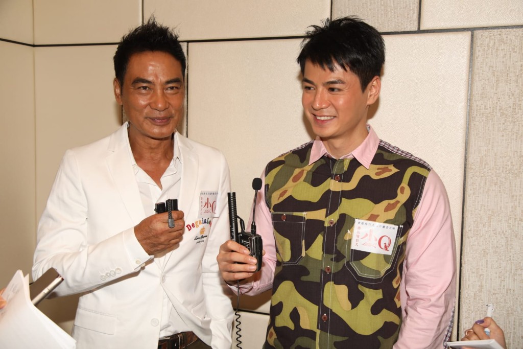 任達華(左)、羅仲謙(右)出席電影《小Q》慈善首映禮。
