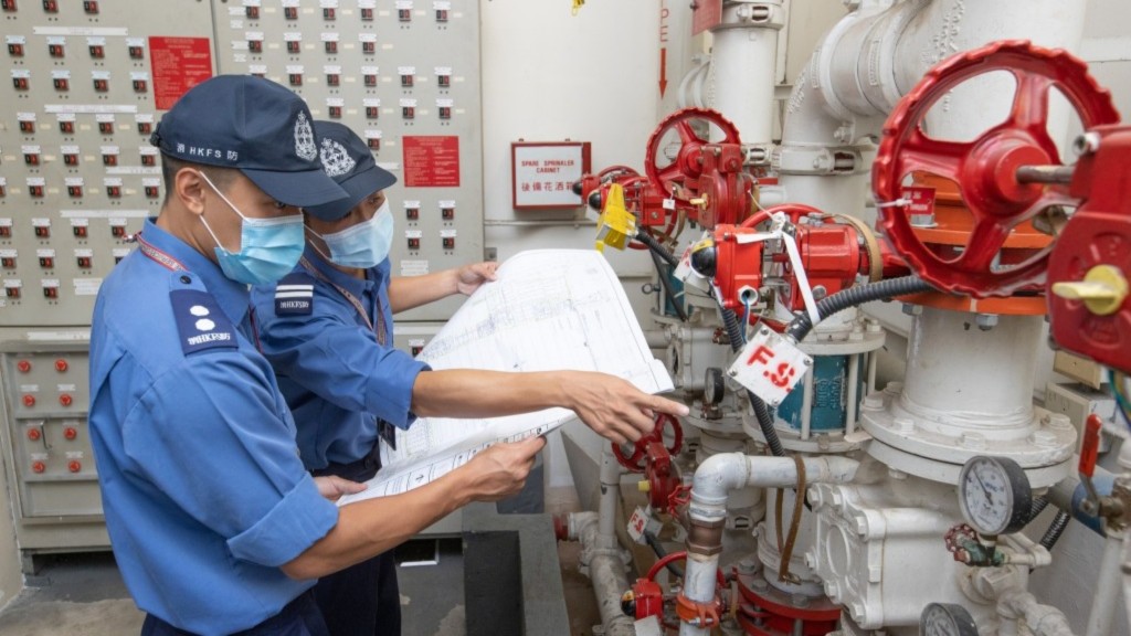 有議員關注工廈因業權分散和協調困難，而導致消防改善工程進度緩慢的問題。消防fb圖片