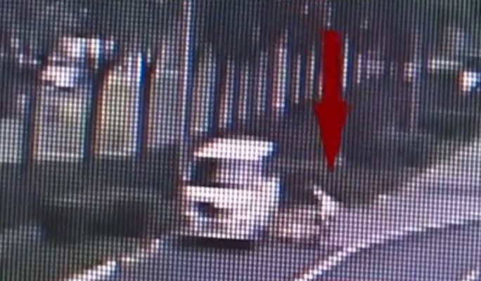 北京有單車男「自炒」後，即使手部不斷流血仍堅持開視像會議。BRTV