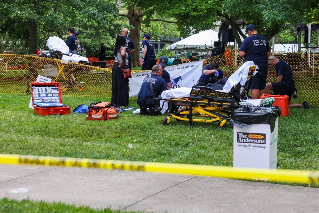 美俄亥俄州夏季慶典爆槍擊至少12傷。美聯社 美俄亥俄州夏季慶典爆槍擊至少12傷。美聯社