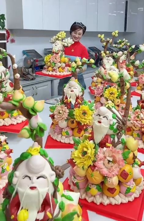 山東花餑餑造形千變，顏色艷麗，令網民讚嘆如藝術品。微博＠長春西門大官人