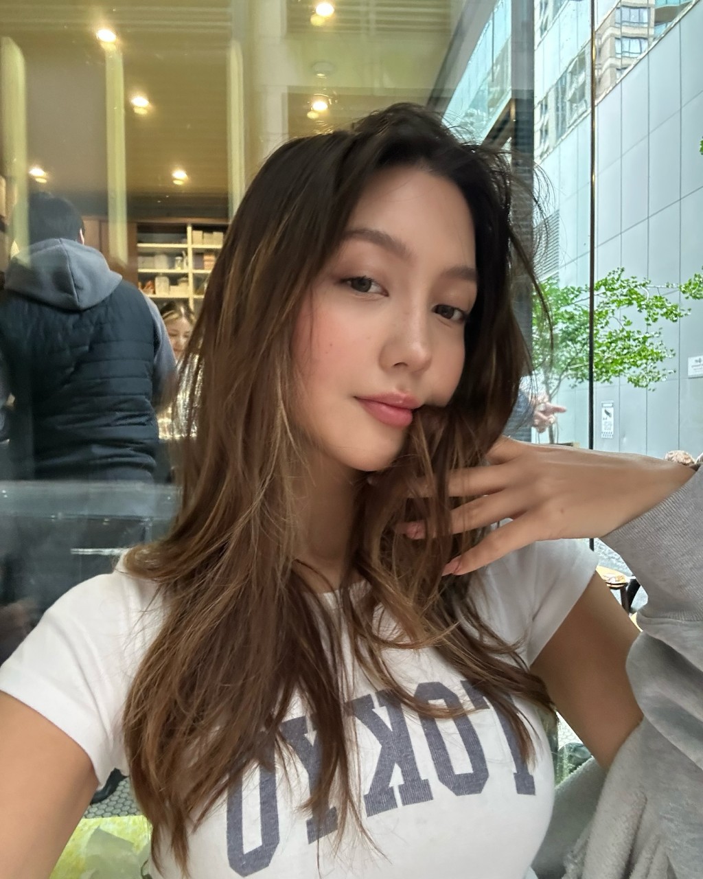 Chelsea多年後顏值飆升。 Chelsea多年後顏值飆升。