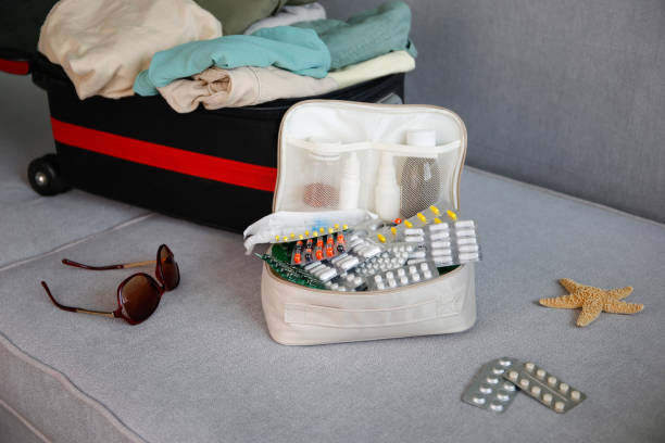 小包的物品如药物可摆放在透明袋内，找寻时会更省时方便。
