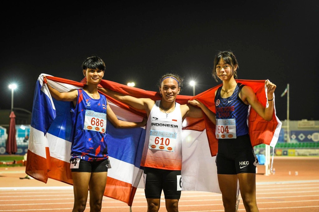 李紫桃拿到200米跑铜牌。 香港田径总会图片