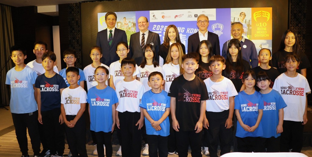 一眾青少年棍網球代表將亮相下月的亞青賽。徐嘉華攝