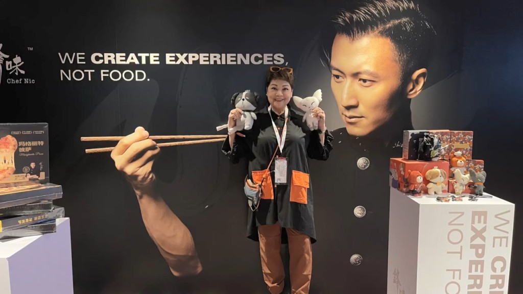肥媽早前到啟德主場館睇謝霆鋒演唱會。 肥媽早前到啟德主場館睇謝霆鋒演唱會。