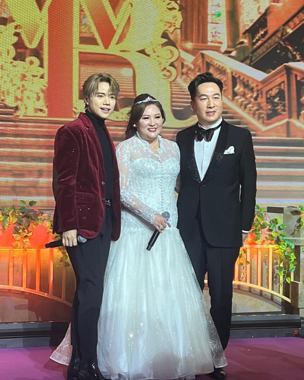 Wendy Lai（中）的偶像张敬轩都有现身她的婚礼。