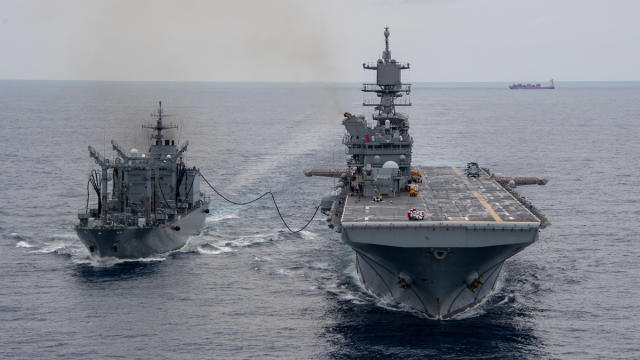 美国海军两栖攻击舰“拳师”号（USS Boxer LHD-4）。
