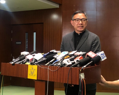 謝偉俊預計最快在明年3月的大會上討論修改議事規則。