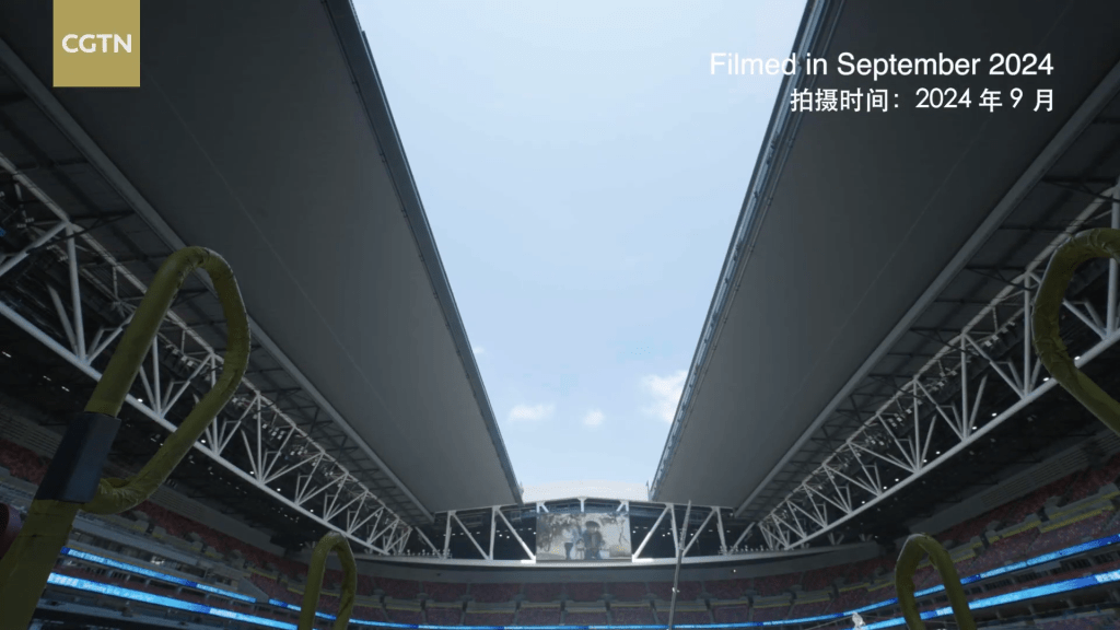 啟德主場館最大亮點「開合頂蓋」。 啟德主場館最大亮點「開合頂蓋」。