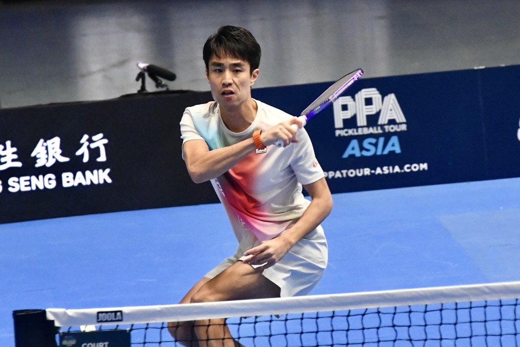 王康杰首局一度以7:9落后,但最终以11:9反胜。杨骏尧摄 王康杰首局一度以7:9落后,但最终以11:9反胜。杨骏尧摄