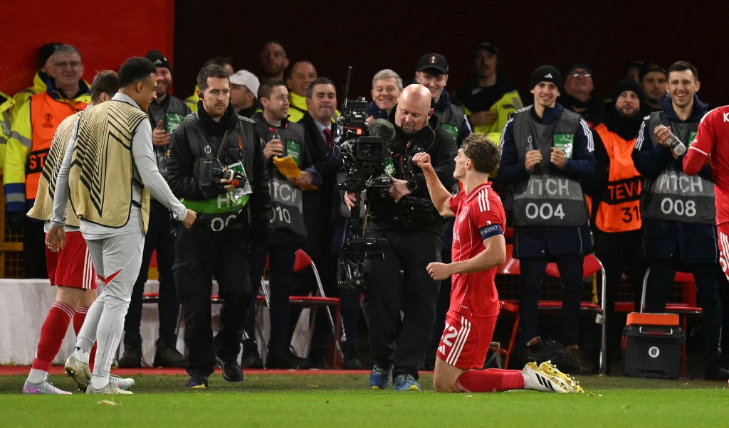 耶迪斯為森林先開紀錄。法新社 耶迪斯為森林先開紀錄。法新社