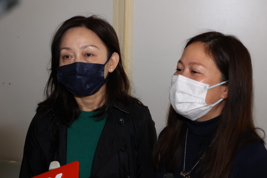 王雁芝終在鄭啟泰妹妹Fiona陪同下抵達醫院見醫生。