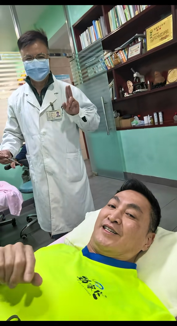 90年代大俠自曝健康亮紅燈粗針穿臂畫面曝光66歲有前列腺肥大肺部病變問題