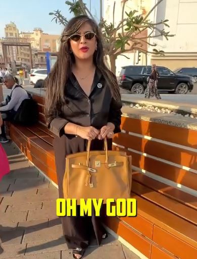 哈米拉尼發現手袋沒有被偷。Instagram@bikergirldubai