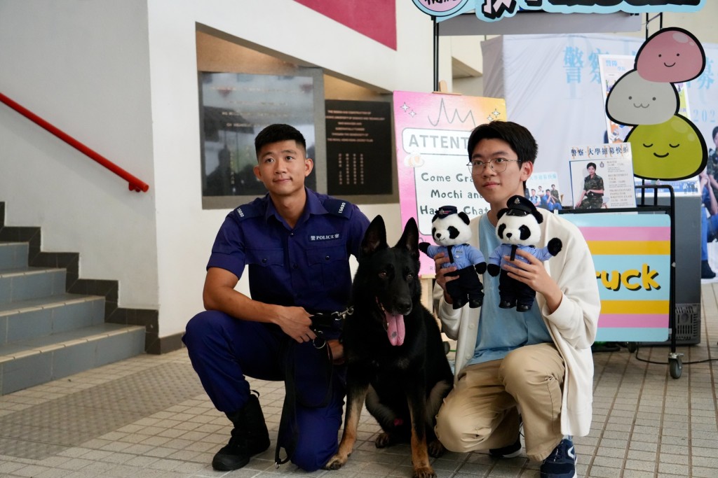 随着警方不断努力，越来越多年轻人参与警方举办的活动。