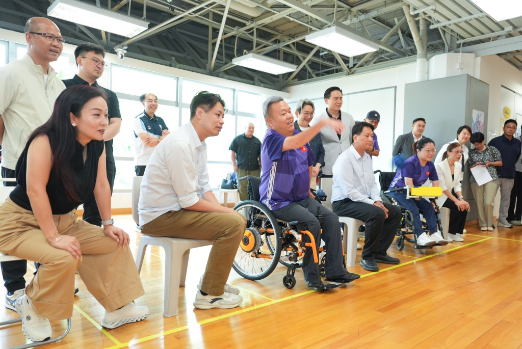 第五届亚洲残疾人运动会 立法会民政及文化体育事务委员会参观港队训练。