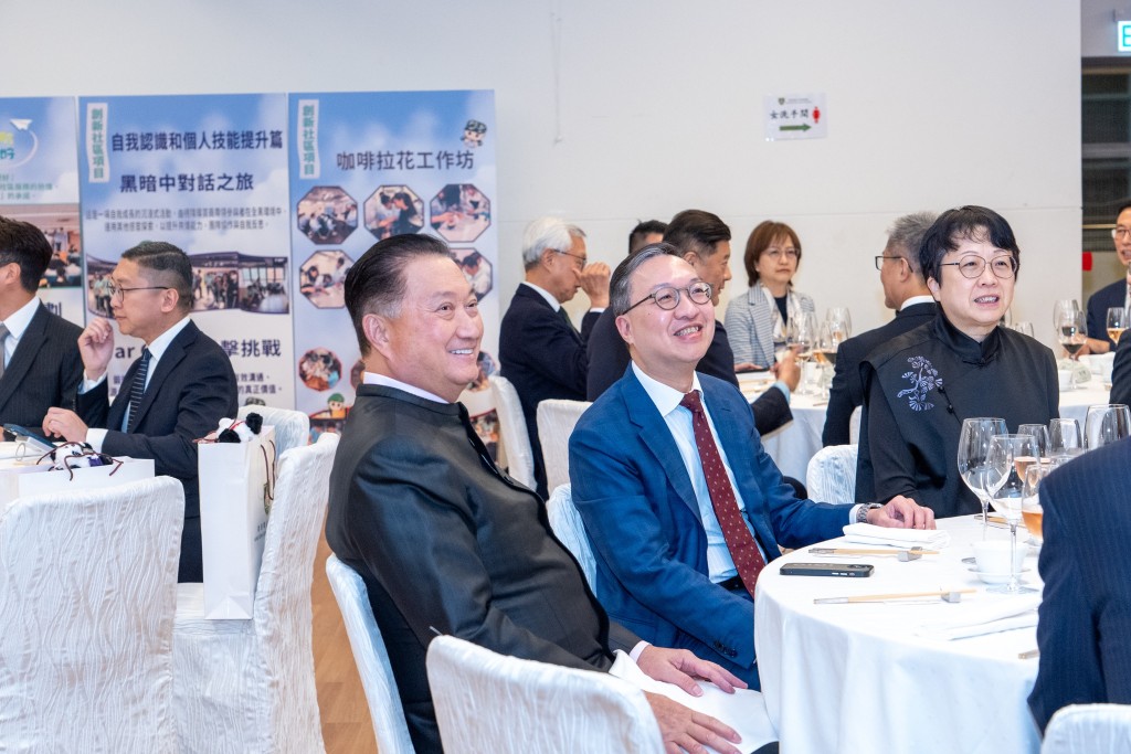 律政司司长林定国认为，青少年军透过纪律训练及活动，在培养青少年基本价值观、法治意识、社群意识及国民身份认同方面，扮演重要角色。林定国FB图片