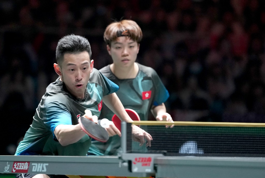 黃鎮廷(左)和杜凱琹(右)。中新社 黃鎮廷(左)和杜凱琹(右)。中新社