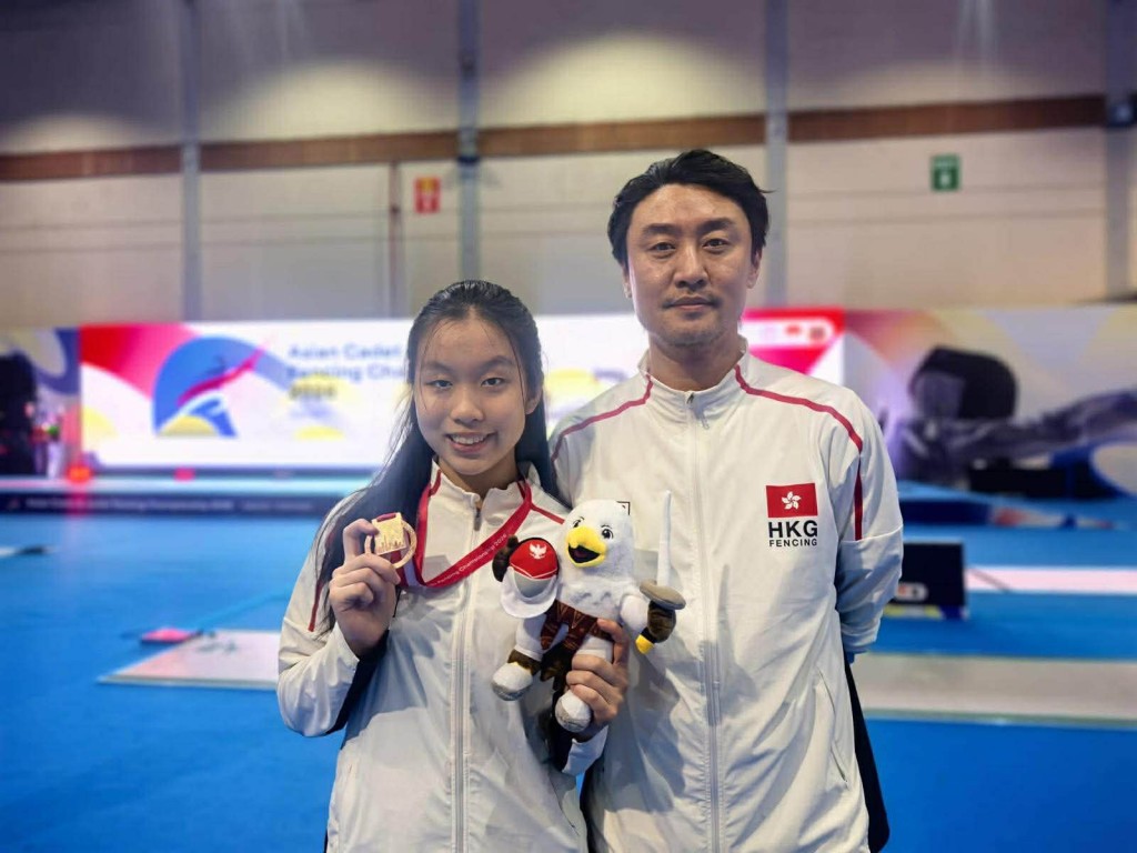 李懿颖摘得一铜，为港队打响头炮。李懿颖所属剑会图片