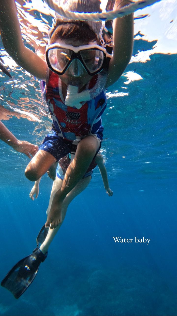樂基兒亦於IG Stort上載一張小男孩浮潛照，並簡單寫下「Water baby（水寶寶）」二字，相信就是其4歲兒子Hunter。