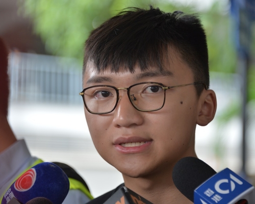 鄭家朗擔心日後遊行及言論自由等亦會失去。