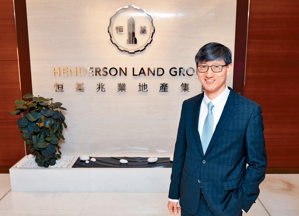 恒基韓家輝表示,樓市已經見底,相信今年新盤成交量會較去年增加約20%。