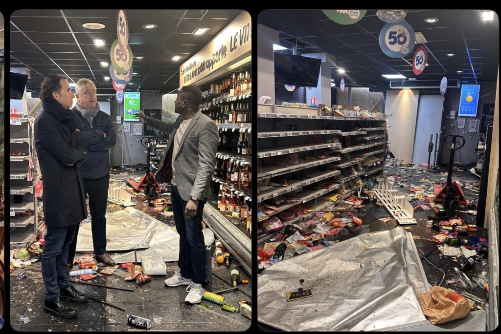 法國家樂福多間分店遭洗劫，CEO邦帕德（左圖）視察受損情況。X@bompard