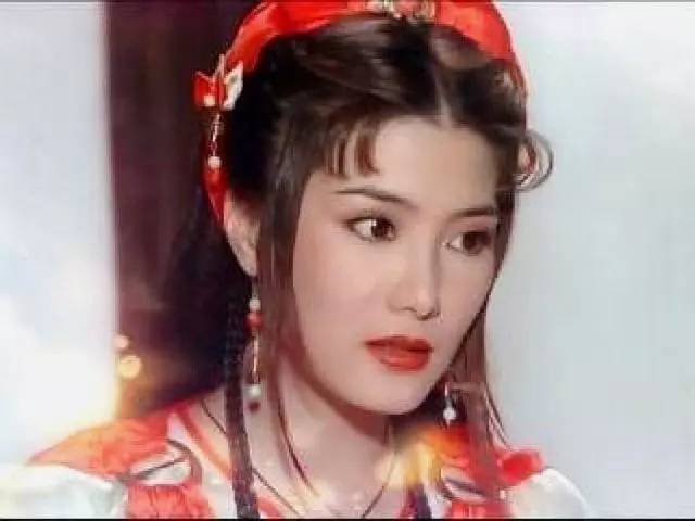 杨丽菁当年长相甜美。