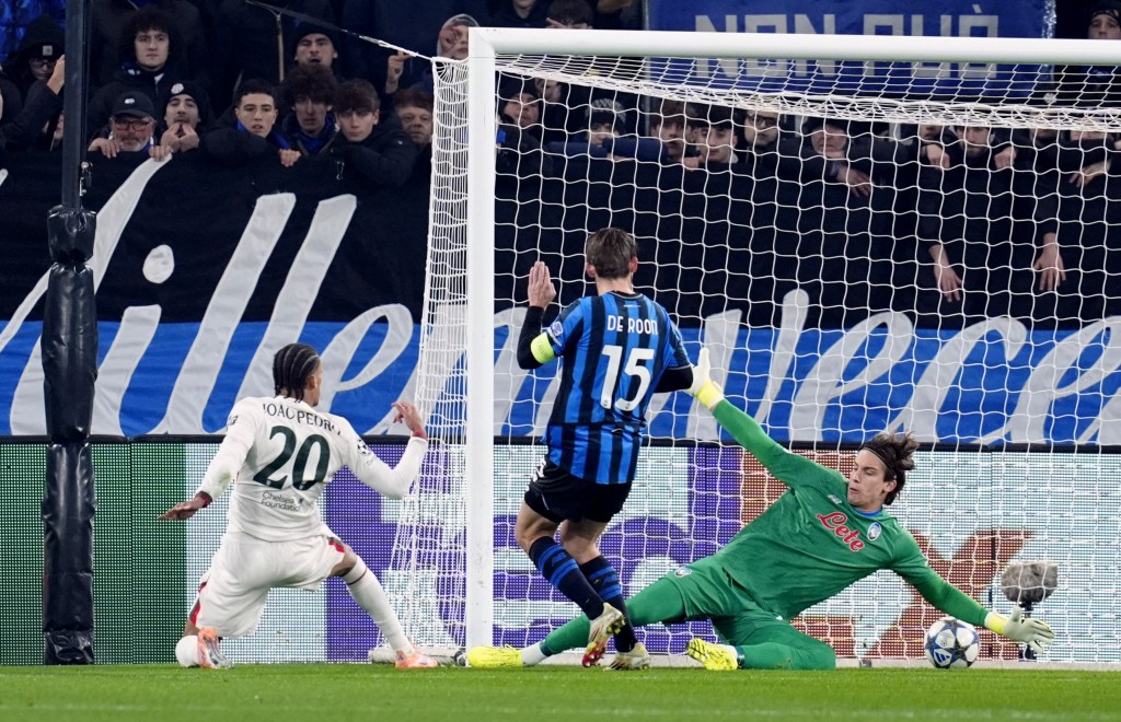 车路士凭祖奥柏度先开纪录。路透社