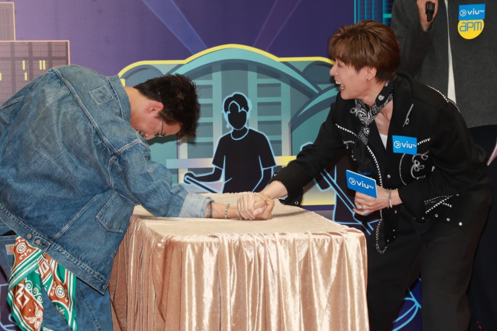 Frankie力的表現。 Frankie力的表現。