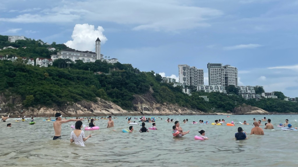溪涌度假村為深圳民眾夏天常到的地方。(資料圖片)