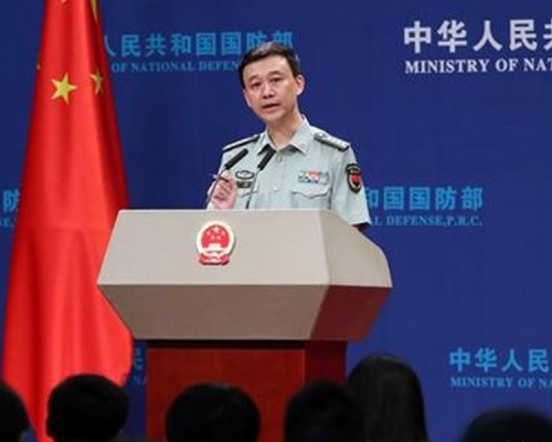 國防部新聞發言人吳謙就美艦擅自進入南海有礁鄰近海域發表談話,表明採取一切必要措施捍衛主權。(網圖)