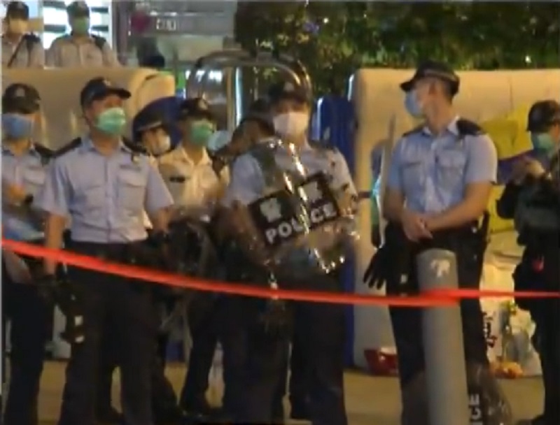 警方加強戒備。無綫截圖