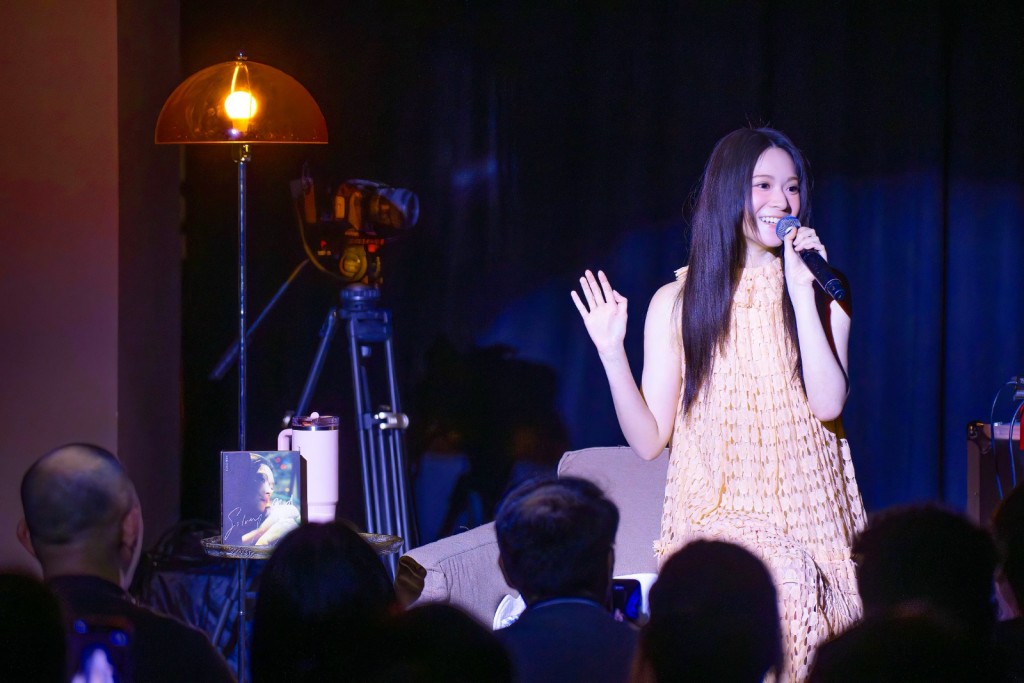 雲浩影憑歌寄意~